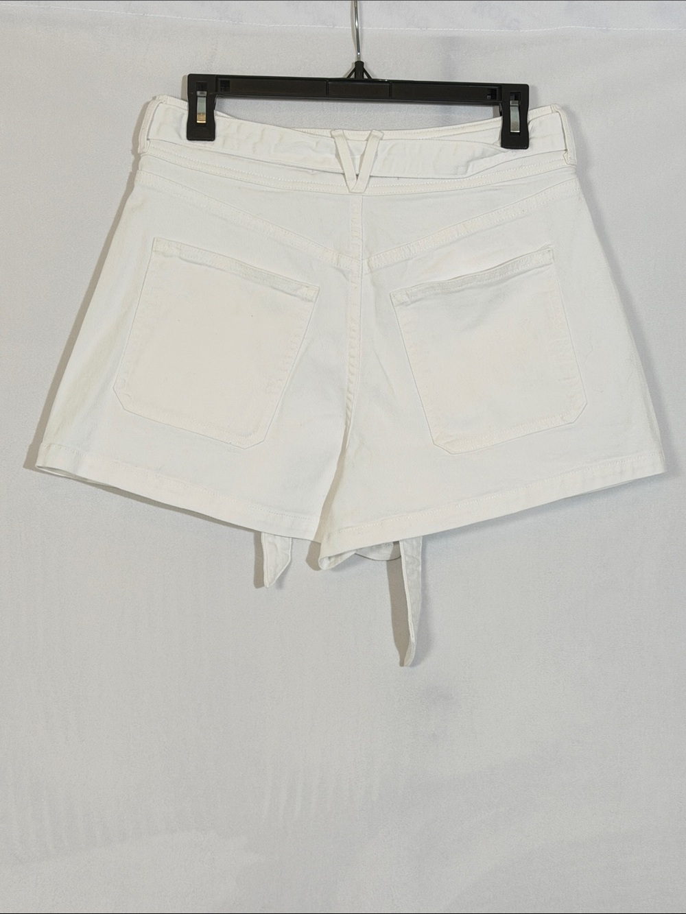 Veronica Beard Louvisa Short Size 29 White Denim EUC - Picture 2 of 10